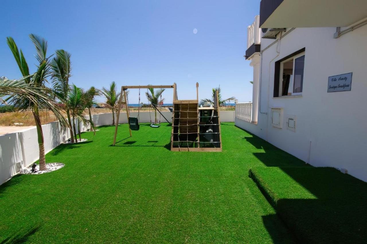 Villa Suncity Boutique Beachfront Ayia Napa Exterior foto